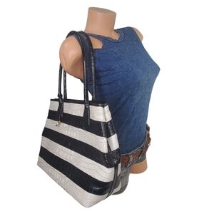 BRAHMIN Black White Stripe Anytime Tote Faux Croc Leather Large